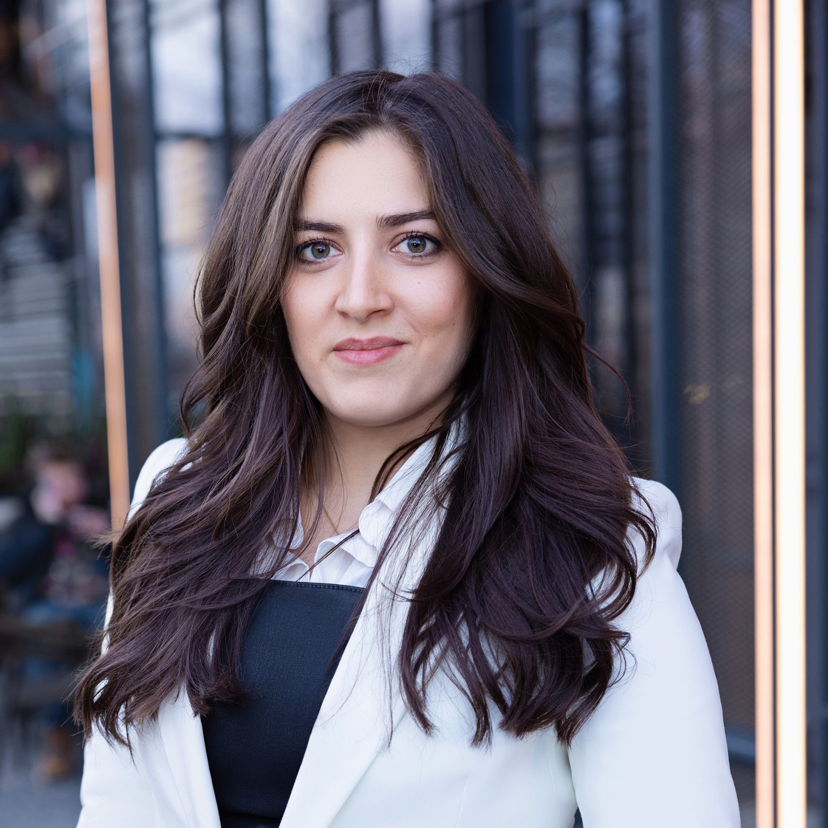 Stefanie Nix Bambarén